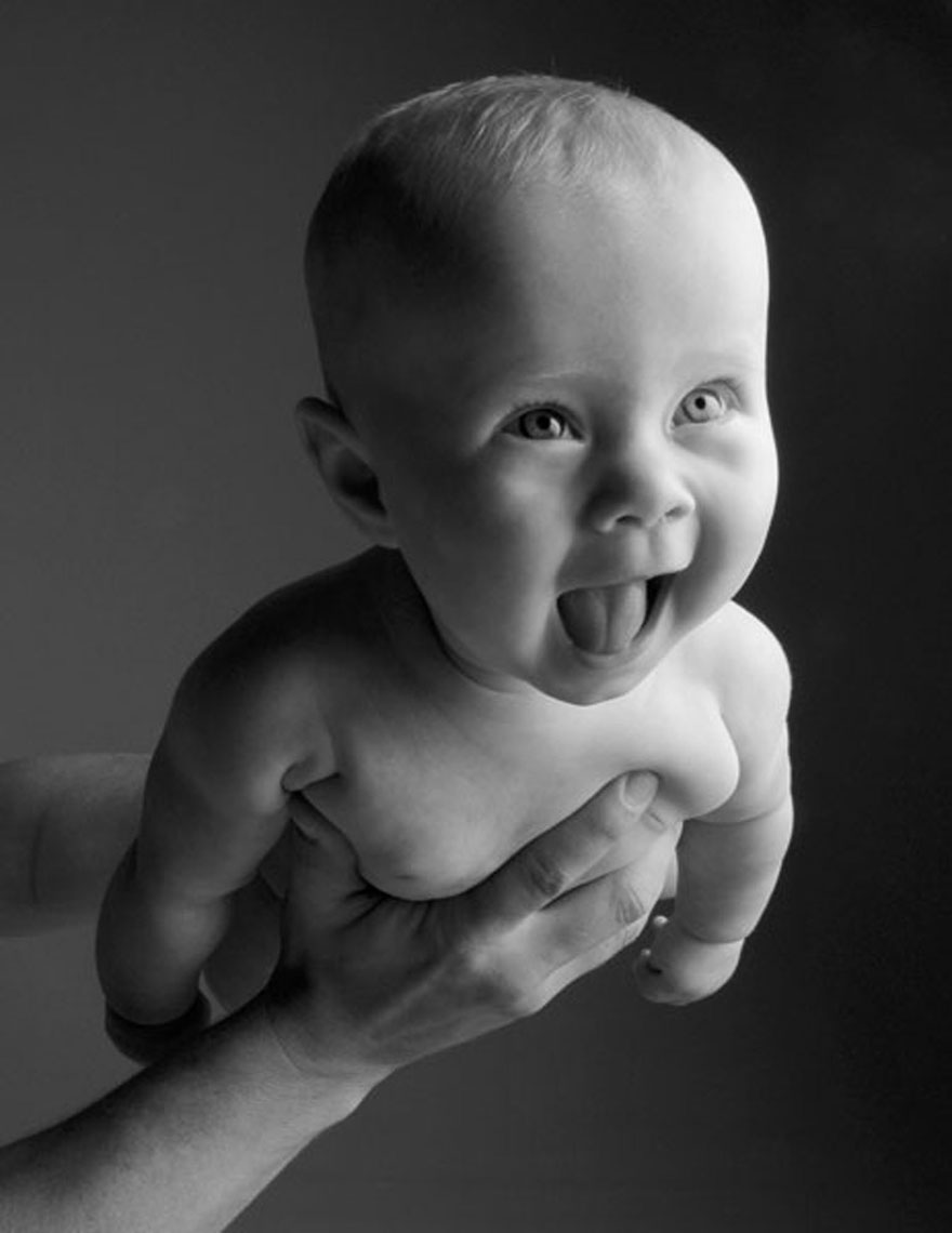 1079Flying Naked Baby, Liam