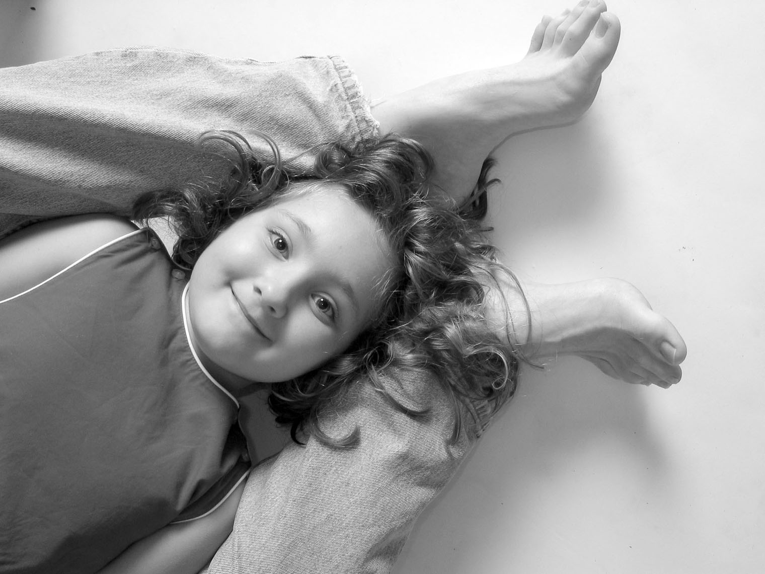 1086Girl with dad